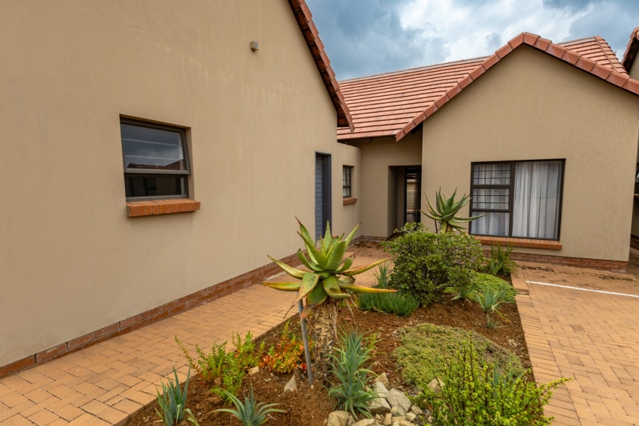 3 Bedroom Property for Sale in Wild Olive Estate Free State